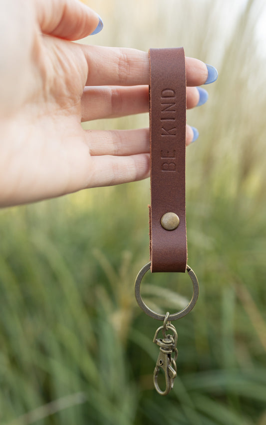 “Mama” Keychain